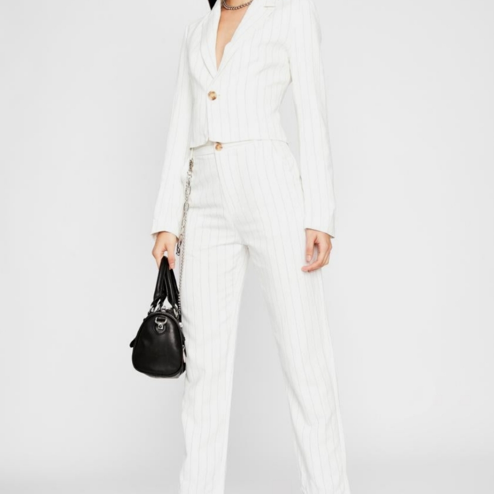 Striped Pant Suit Set - Picture 2 of 8